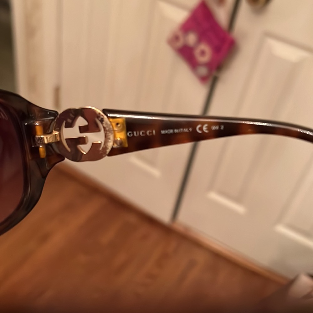 Gucci sunglasses - Picture 4 of 6